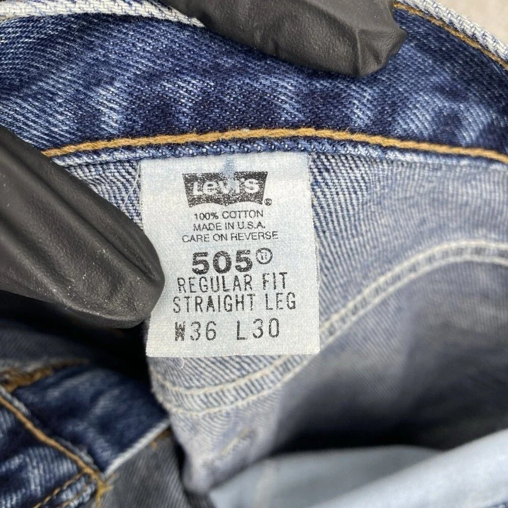 Levis 505 Regular Fit Vintage Straight Leg Jeans Mens 36x30 Denim Made in USA 92